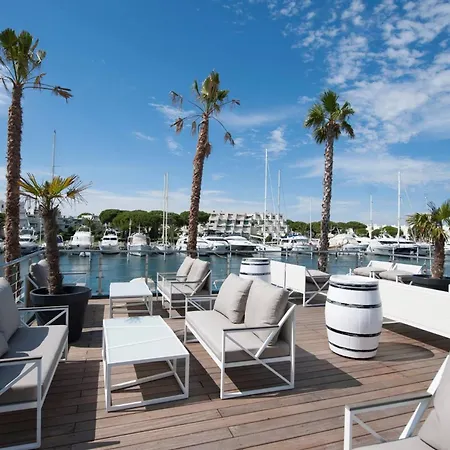 Le Spinaker Hotel Le Grau-du-Roi