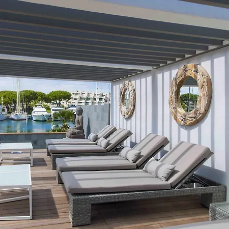 Hotel Le Spinaker 4*