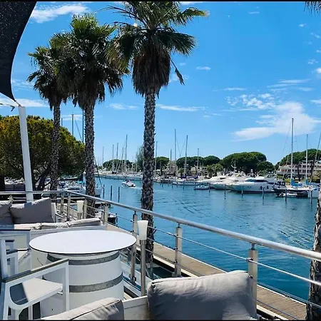 Hotel Le Spinaker 4*