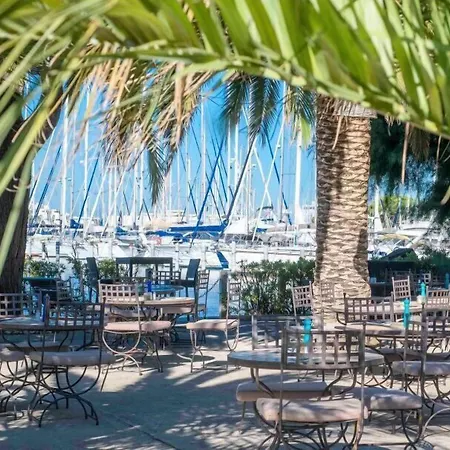 Le Spinaker 酒店
