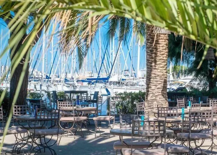 Le Spinaker Szálloda